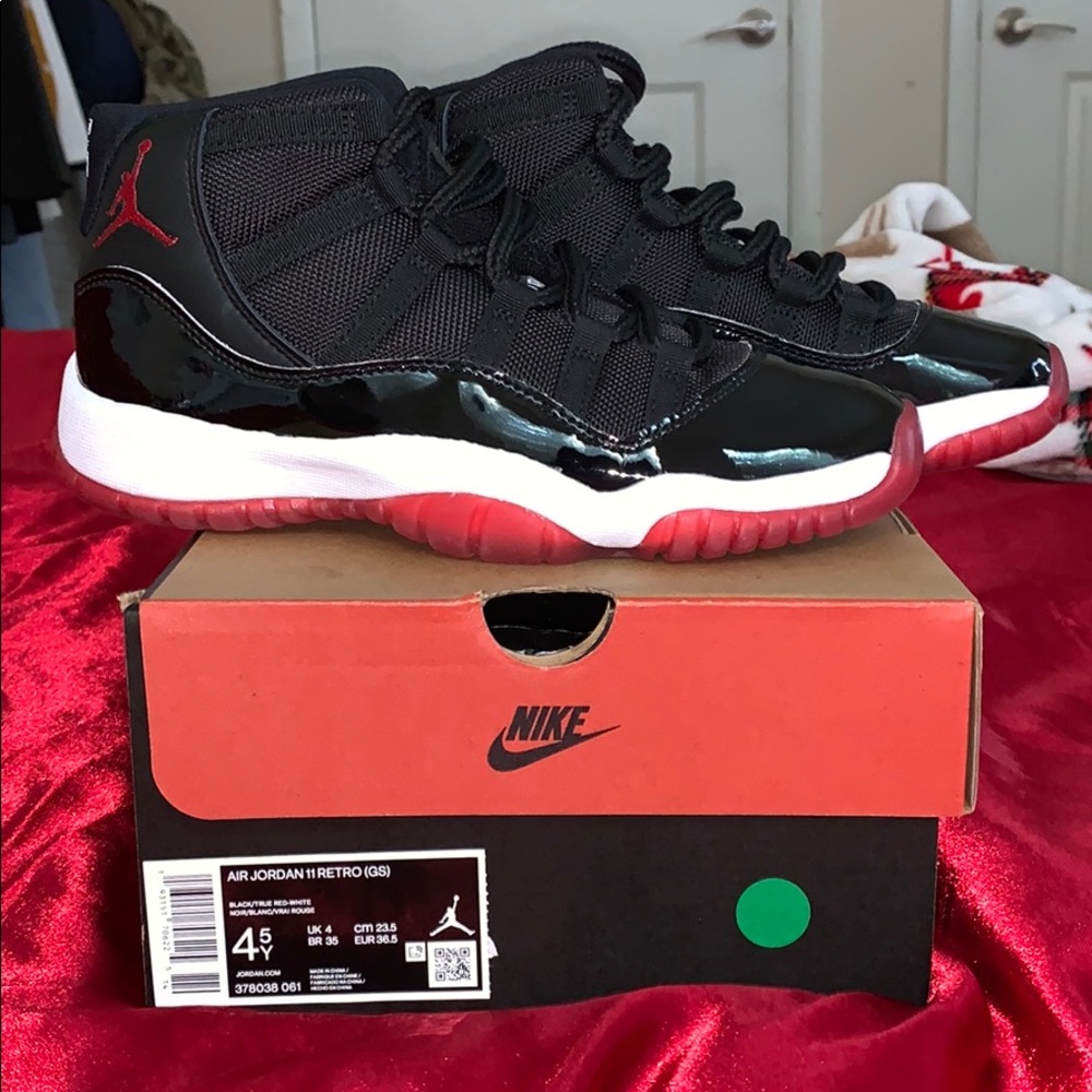 Air Jordan 11 Retro ( GS ) - Bred 11’s